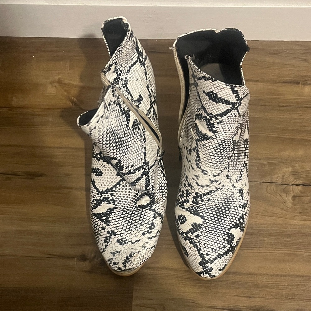 Amazon Black and White Snakeskin Ankle Booties